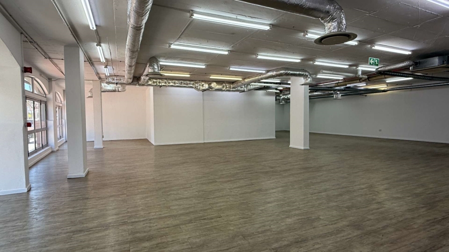 Commercial Property for Sale in Green Point Western Cape